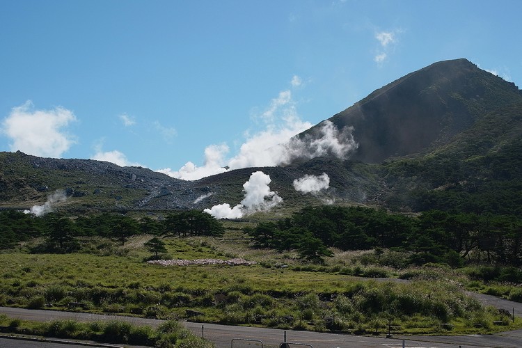 硫黄山
